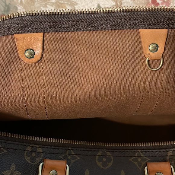 (Sale Sale Sale for this weekend) Authentic Louis Vuitton Keepall 45 - Picture 16 of 17